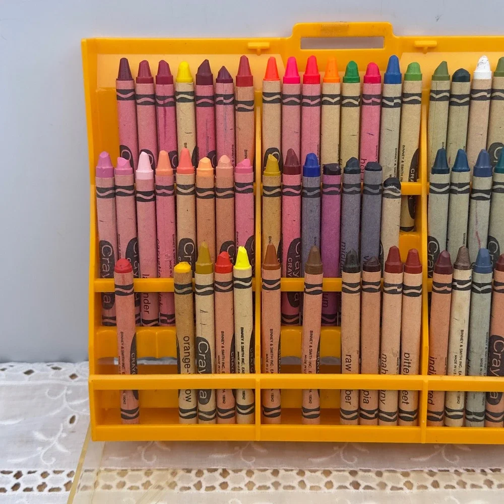 Vintage Crayola 72 Yellow Plastic Carrying Case Crayon Set Binney & Smith Retro